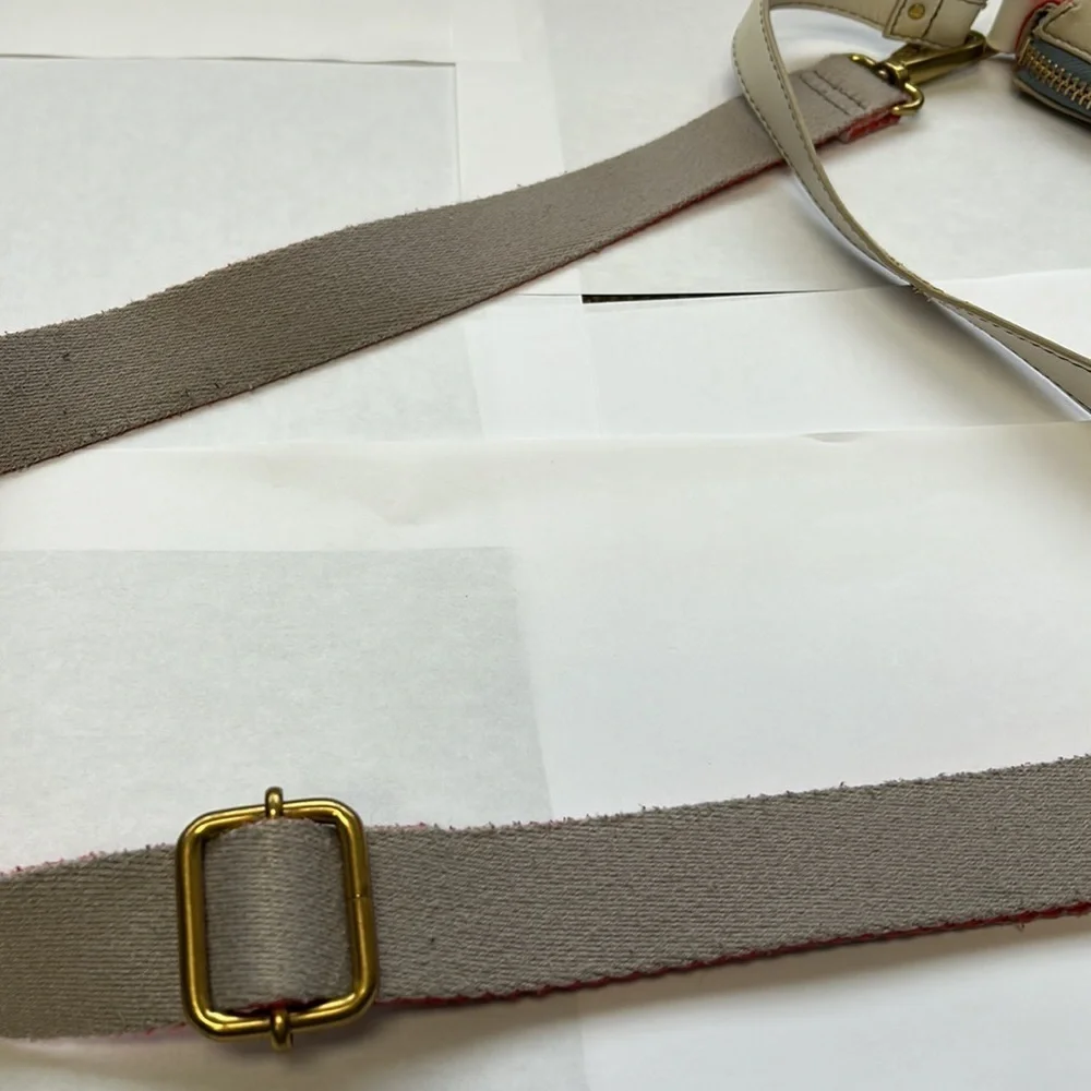Fossil hobo shoulder and crossbody orange and tan textile bag 3 zipper closures